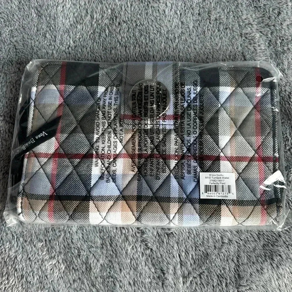 Vera Bradley RFID Turnlock Wallet in Cotton Perfectly Plaid NWT - Picture 3 of 7